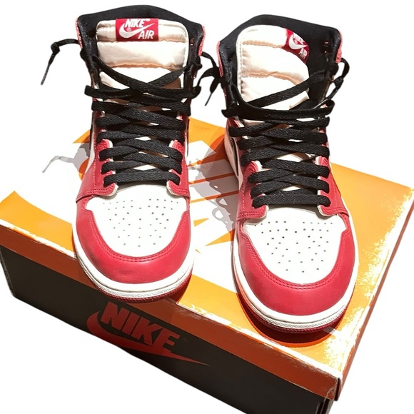 Nike Air Jordan 1 Retro High OG Chicago 2015 Red White Black Men’s - Picture 7 of 9